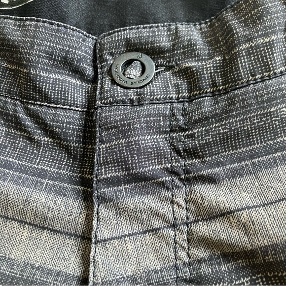 🧡2FOR$15 Volcom Shorts - Picture 3 of 12